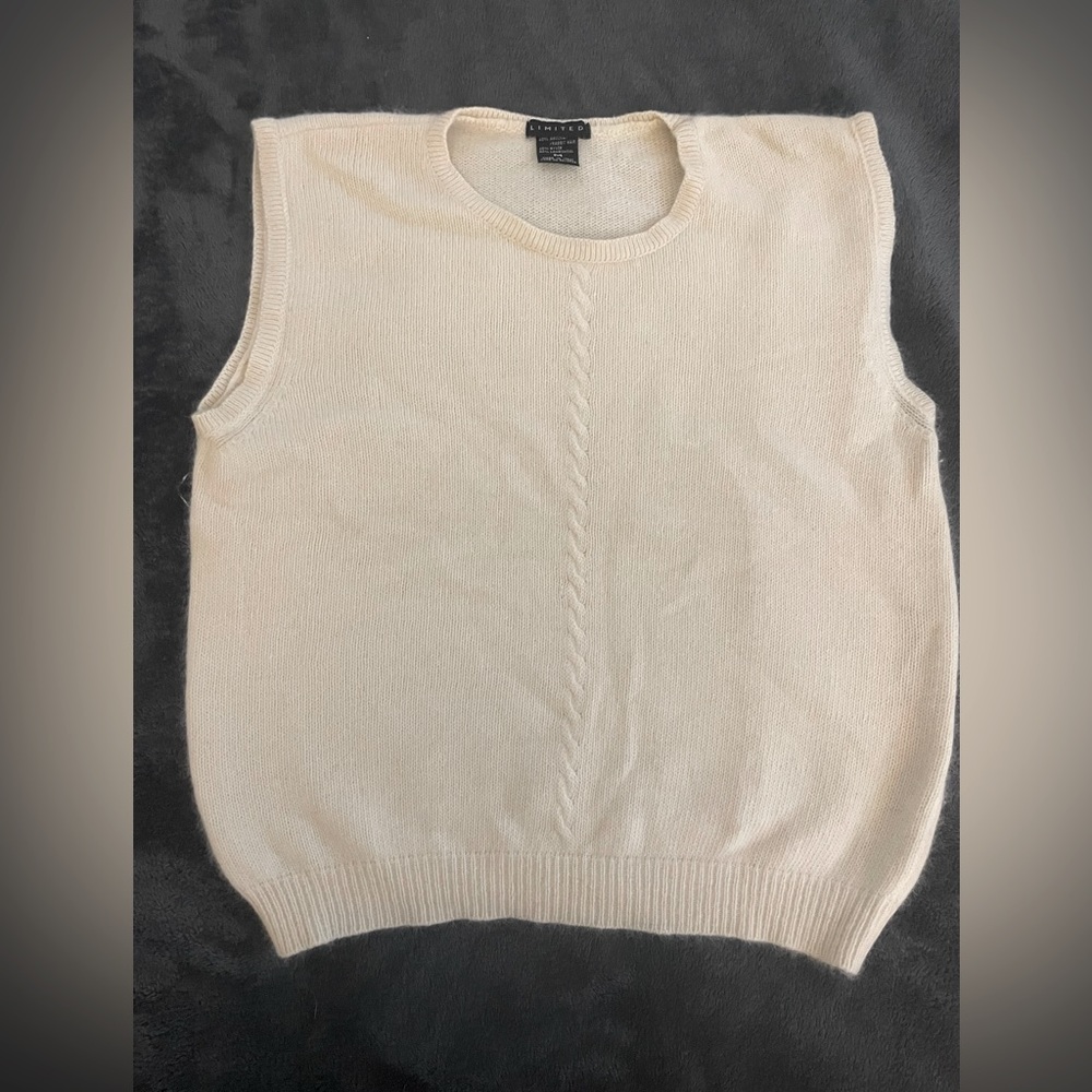 Sleeveless Cream Angora sweater